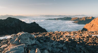 Ausblick vom Gschnitzer Tribulaun bei Sonnenaufgang | © TVB Wipptal | Johannes Bitter