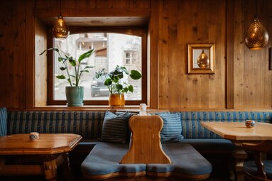 Espressostüberl im Wienerhof im Bergsteigerdorf Trins | © Manuela Clemens