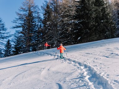 Spuren im Schnee hinterlassen | © Ewelina Wild