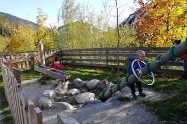 Barrierefreier Themenspielplatz in Statz bei Matrei. | © Familie Steiner