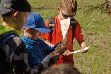 Abenteuerprogramm mit Schatzsuche am Obernberger See | © TVB Wipptal | Joakim Strickner