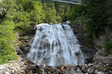 Sandeswasserfall im Muehlendorf Gschnitz | © Daniela Achmueller