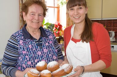 Meine Oma Midi und ich | © TVB Wipptal - Judith Hammer