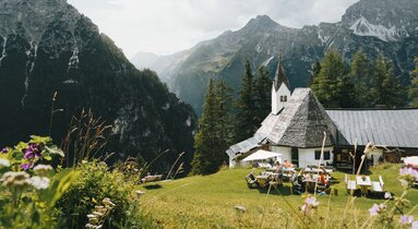 St. Magdalena mit Blick ins hintere Gschnitztal | © TVB Wipptal | Johannes Bitter