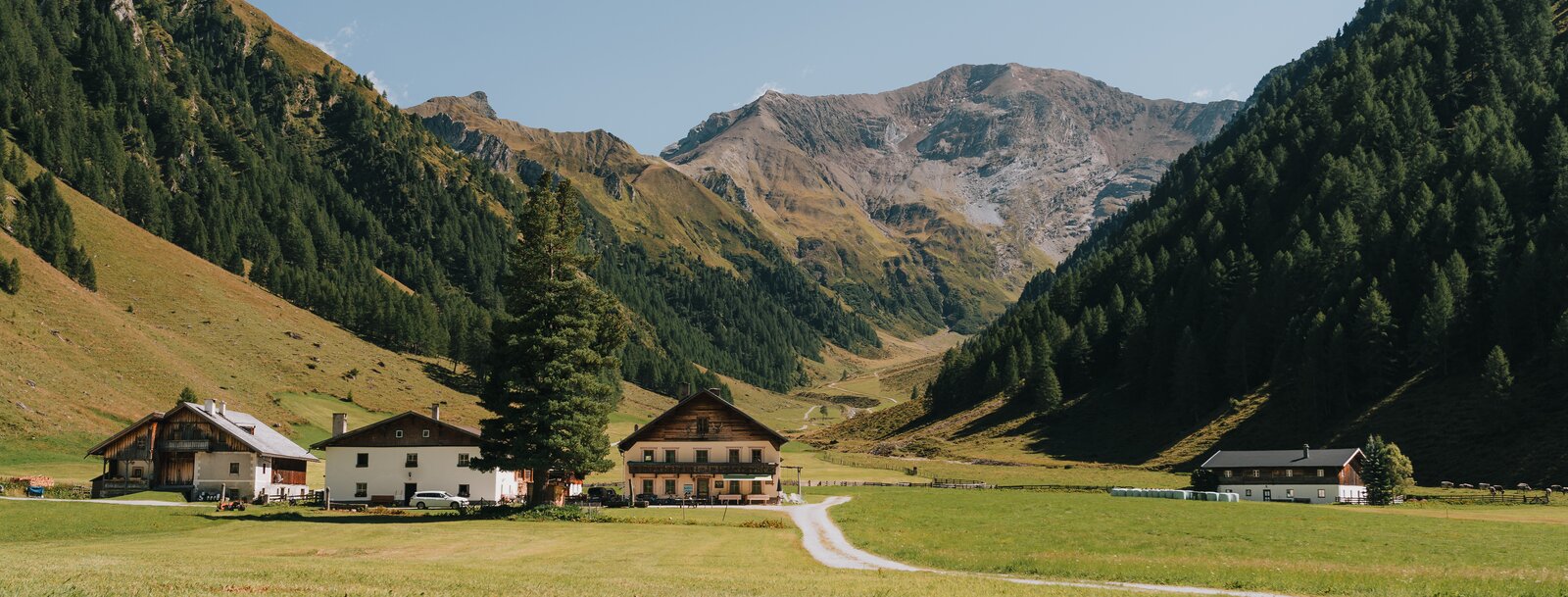 hinteres Schmirntal mit Blick auf den Kaserer Winkel | © TVB Wipptal | Johannes Bitter