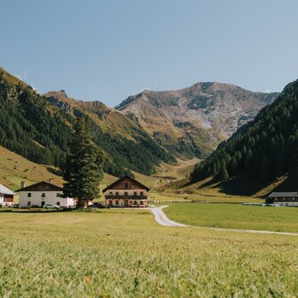 hinteres Schmirntal mit Blick auf den Kaserer Winkel | © TVB Wipptal | Johannes Bitter