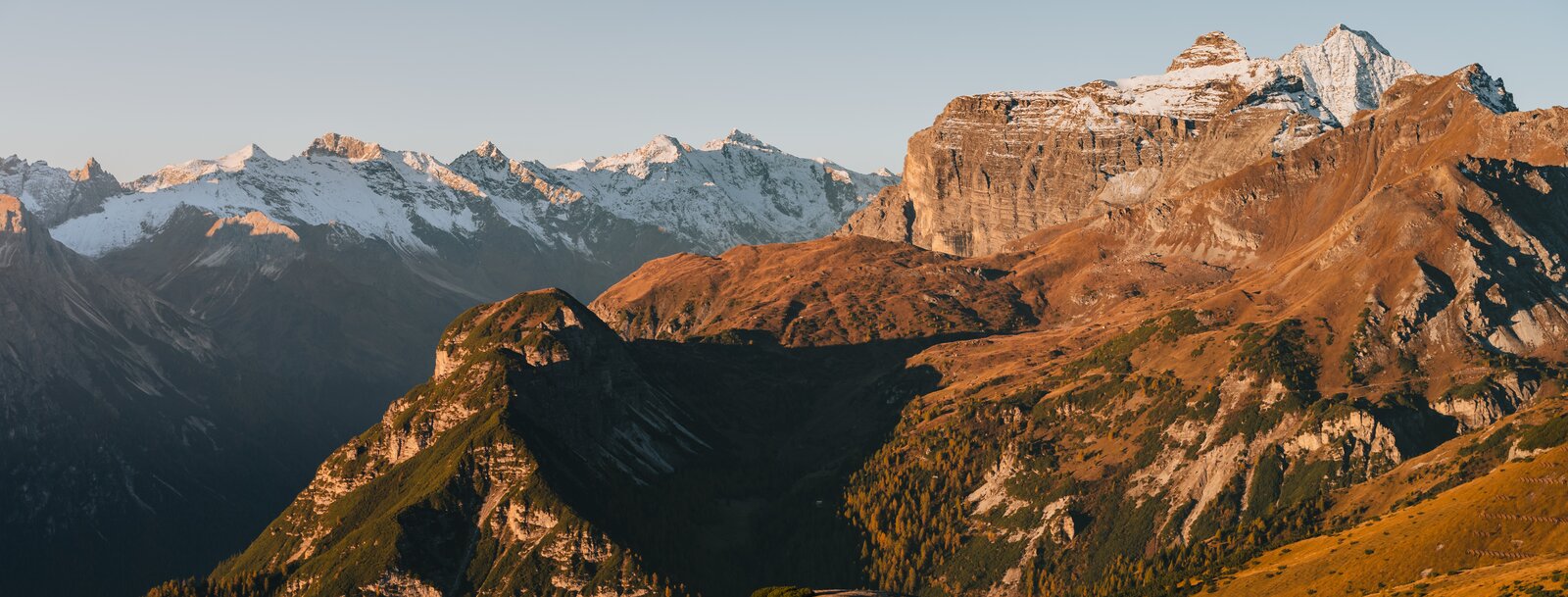 Herbstlicher Blick vom Blaser Richtung Kirchdachspitze | © TVB Wipptal / Johannes Bitter