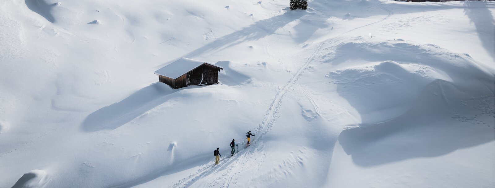 3 Skitourengeher auf dem Weg zum Obernberger See | © TVB Wipptal | Johannes Bitter