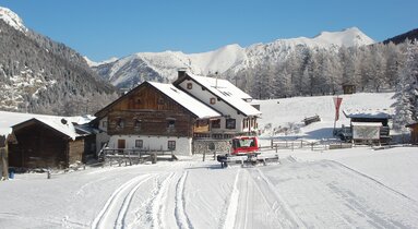 Winteraufnahme der Sattelbergalm | © TVB Wipptal